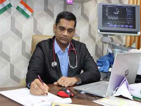 Dr. Prateek Bhadoria Gwalior (Cardiologist)