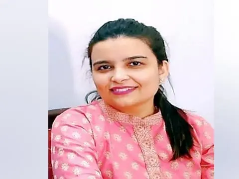 Dr. Sanyukta Shrivastava Gwalior (Dentist)