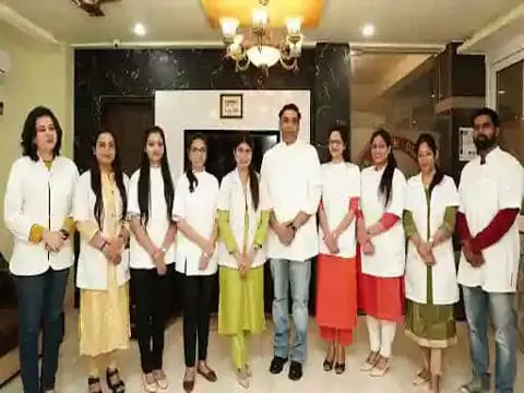 Dr. Abhinav singh lucknow (dentist)