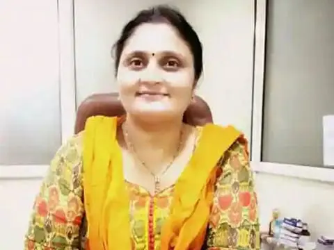 Dr. Shiplee Ojha gwalior (Gynecologist)