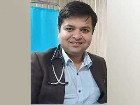 Dr. manish jha lucknow (cardiologist)