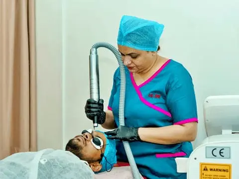 Dr. Jas Tripathi Jhansi (dermatologist)