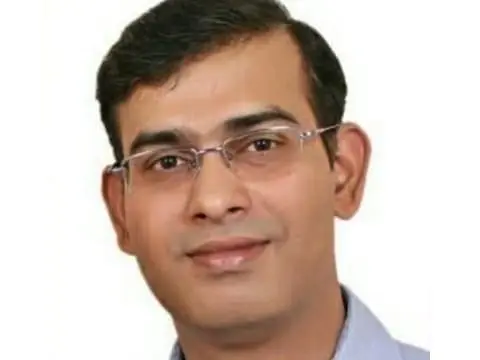 Dr. Shami Jhansi (Opthalmologist)