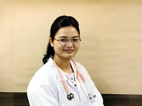 Dr. Divya Pipariya Jhansi (pediatrician)