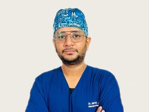 Dr. Nikhil Jain Jhansi (Orthopaedic)